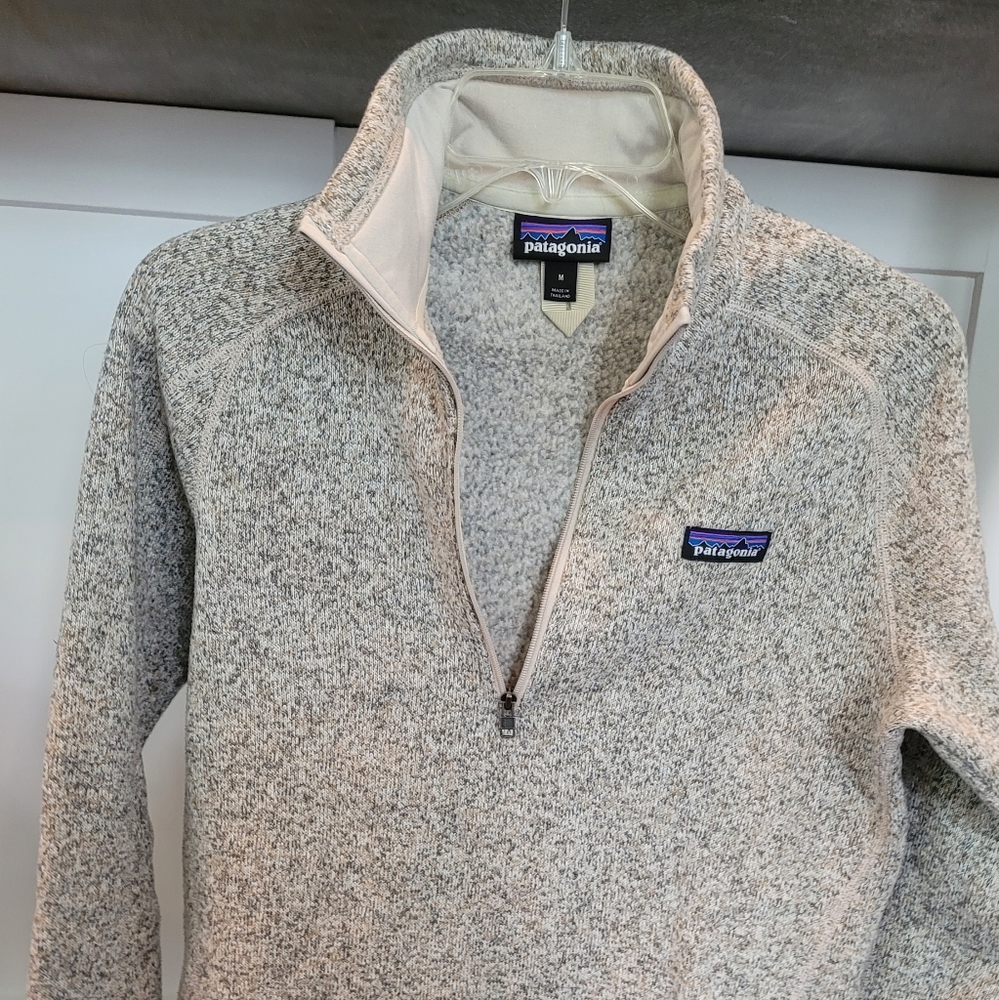 Womens medium Patagonia Better Sweater 1/4 zip